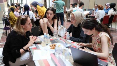 DÜZCE ÜNİVERSİTESİ EĞİTİM FAKÜLTESİ TARAFINDAN DÜZENLENEN “EĞİTİM FAKÜLTESİ KALİTE VE