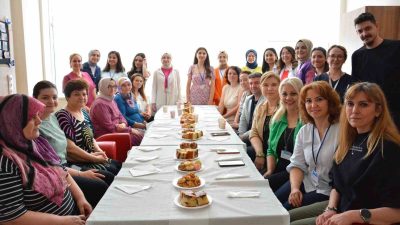 KASTAMONU ÜNİVERSİTESİ EĞİTİM FAKÜLTESİ REHBERLİK VE PSİKOLOJİK DANIŞMANLIK BÖLÜMÜ ÖĞRENCİLERİ,