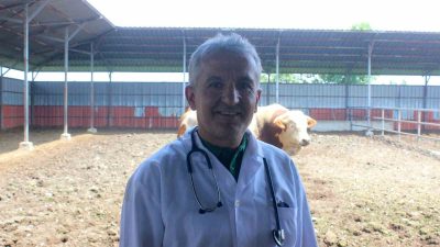 DÜZCE VETERİNER HEKİMLERİ ODASI BAŞKANI VETERİNER HEKİM ŞERİF ALİ KARANFİL,