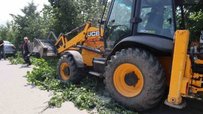DÜZCE BELEDİYESİ BÜNYESİNE KATILAN KÖYLERDE EKİPLER HUMMALI ÇALIŞMALAR YAPARAK, ÇEVRE