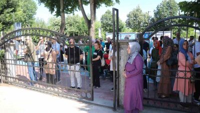 SAKARYA'DA 8'İNCİ SINIF ÖĞRENCİLERİNE YÖNELİK DÜZENLENEN LİSELERE GEÇİŞ SİSTEMİ (LGS)