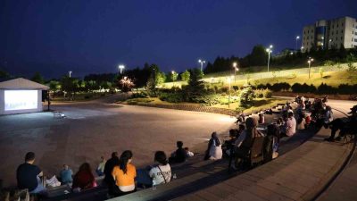 DÜZCE ÜNİVERSİTESİ SANAT TASARIM VE MİMARLIK FAKÜLTESİ VE SİNEMA TOPLULUĞU