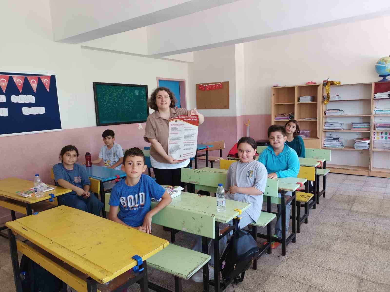 DÜZCE’NİN CUMAYERİ İLÇESİ MEHMET METİN İLKOKULUNDA ÖĞRENİM GÖREN ÖĞRENCİLERE KENELERDEN