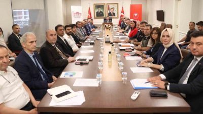 DÜZCE VALİSİ SELÇUK ASLAN BAŞKANLIĞINDA SU KAYNAKLARININ KORUNMASI VE ETKİN