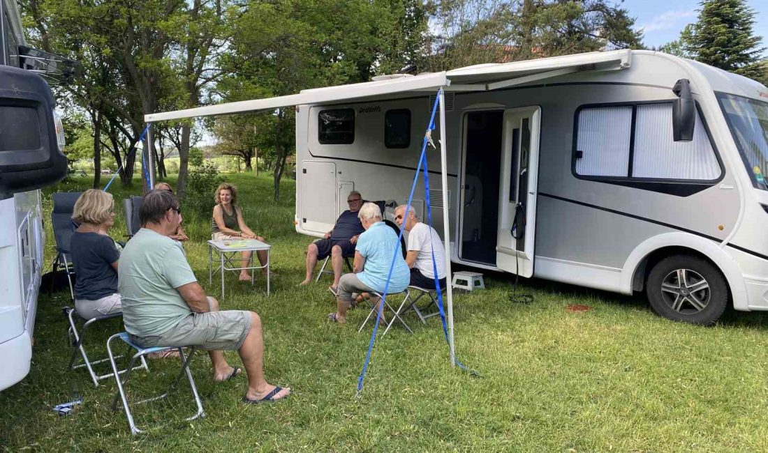 ALMANYA VE İSVİÇRE’DEN KARAVAN İLE TÜRKİYE’YE GELEN TURİSTLER, 45 GÜNLÜK