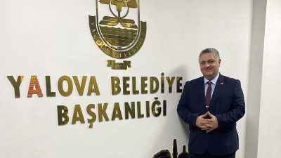 YALOVA BELEDİYESİ’NDE İŞÇİ KIYIMI BAŞLADI. BELEDİYENİN ÇEŞİTLİ BİRİMLERİNDE GÖREV YAPAN