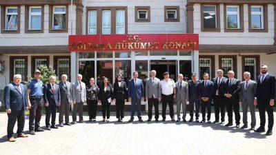 DÜZCE VALİSİ SELÇUK ASLAN, GÖREVLERİNE YENİ ATANAN CUMAYERİ KAYMAKAMI TAHA