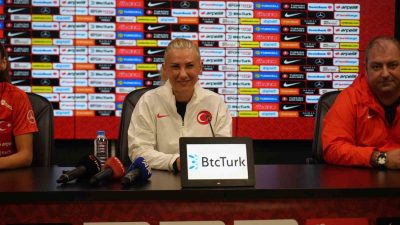 TÜRKİYE KADIN A MİLLİ FUTBOL TAKIMI TEKNİK DİREKTÖR NECLA GÜNGÖR