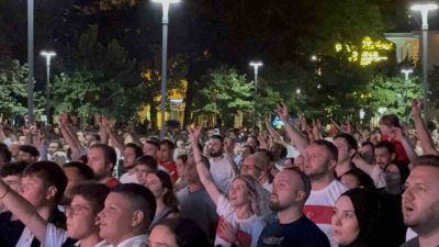 AVRUPA ŞAMPİYONASI ÇEYREK FİNAL MAÇI DÜZCE’DE MİLLET BAHÇESİNDE CANLI VERİLDİ.