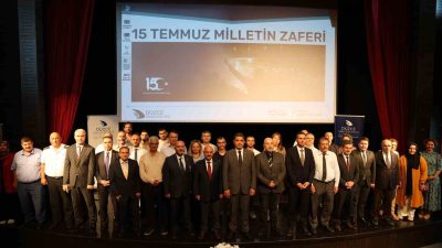 DÜZCE ÜNİVERSİTESİ TARAFINDAN 15 TEMMUZ MİLLETİN ZAFERİ BAŞLIKLI PANEL GERÇEKLEŞTİRİLDİ.