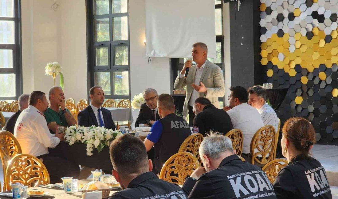 KOCAELİ BÜYÜKŞEHİR BELEDİYESİ KOORDİNESİNDE DÜZENLENEN AFET KOORDİNASYON TOPLANTISI, GÖLCÜK BELEDİYESİ
