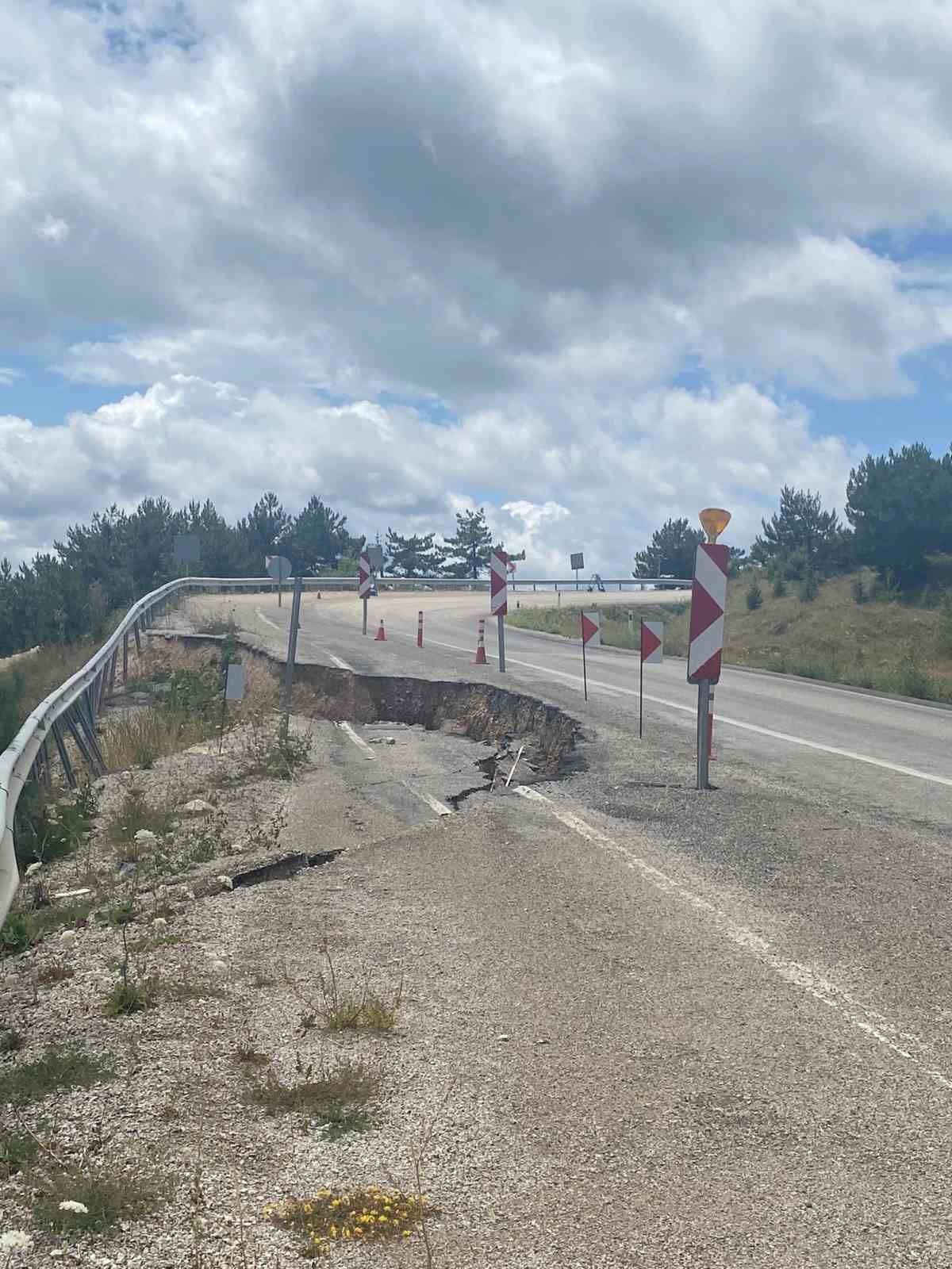 Göynük’te geçen yıl çöken yol yapılmayı bekliyor