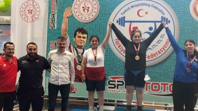 HALTER U15 FERDİ TÜRKİYE ŞAMPİYONASI’NDA DÜZCELİ SPORCULAR 2 MADALYA KAZANDI.