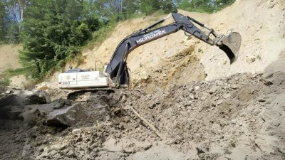 DÜZCE’DE SAMANDERE İLE YOĞUNPELİT KÖYLERİNDE MEYDANA GELEN HEYELANLARA DÜZCE VALİLİĞİ