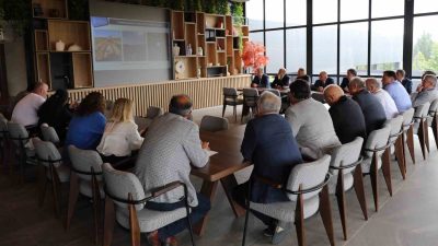 DÜZCE BELEDİYE BAŞKANI DR. FARUK ÖZLÜ, İNCELEMELERDE BULUNMAK ÜZERE ŞEHRE