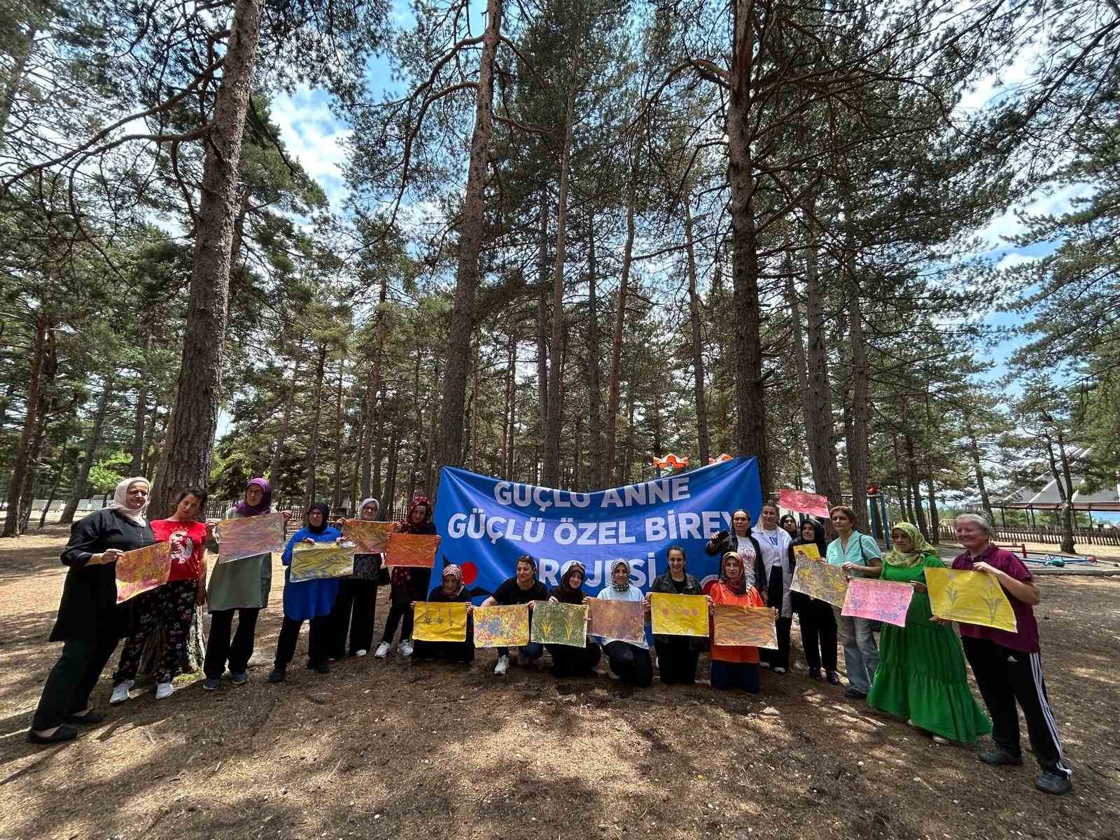 KASTAMONU ÜNİVERSİTESİ TARAFINDAN HAZIRLANAN “GÜÇLÜ ANNE GÜÇLÜ ÖZEL BİREY” PROJESİ