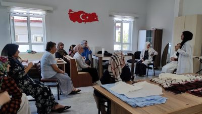 DÜZCE SAĞLIK MÜDÜRLÜĞÜ KETEM BİRİMİ GÖREVLİLERİ TARAFINDAN KADINLARA ÖNCE KANSERLE