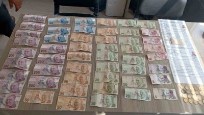 DÜZCE BELEDİYESİ ZABITA MÜDÜRLÜĞÜ EKİPLERİ İL DIŞINDAN GELEREK CADDE VE