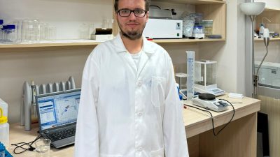 SUBÜ LİSANSÜSTÜ EĞİTİM ENSTİTÜSÜ DOKTORA ÖĞRENCİSİ ENGİN DENİZ PARLAR’IN ELEKTRONİK