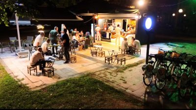 SON ZAMANLARDA “GECE DÖNERCİLİĞİ” SEKTÖRÜ HIZLA BÜYÜDÜ. DÜZCE’DE DE AÇILAN