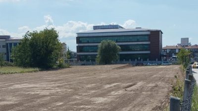 DÜZCE’NİN AZİZİYE MAHALLESİNDE FİDANLIK ARAZİSİNİN SAĞLIK KAMPÜSÜ ALANINA ALINMASININ ARDINDAN