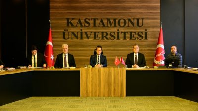 KASTAMONU ÜNİVERSİTESİ SENATO TOPLANTISINDA KONUŞAN REKTÖR PROF. DR. AHMET HAMDİ