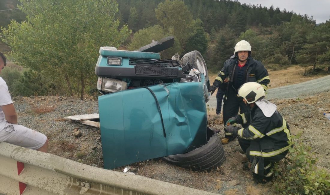 KASTAMONU’DA SÜRÜCÜSÜNÜN DİREKSİYON HAKİMİYETİNİ KAYBETMESİ NETİCESİNDE TAKLA ATAN OTOMOBİLDEKİ 2