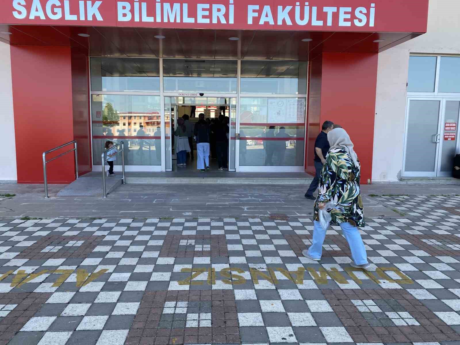 KASTAMONU'DA YÜZLERCE ADAYIN TER DÖKECEĞİ YÜKSEKÖĞRETİM KURUMLARI YABANCI DİL SINAVI