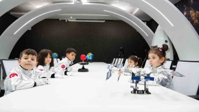 TÜRKİYE’NİN 12’NCİ BİLİM MERKEZİ OLARAK KAPILARINI AÇARAK YÜZLERCE ÇOCUK VE