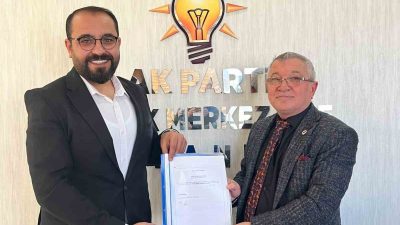 İBRAHİM SÜNETCİ (SAĞDA) EVRAĞINI MERKEZ İLÇE BAŞKANI SERVET YILMAZ DAN