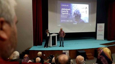 SAKARYA BÜYÜKŞEHİR BELEDİYESİ'NİN ALZHEİMER HASTALIĞINA ÖNEMLİ BİR FARKINDALIK OLUŞTURDUĞU “AZLEHİMER