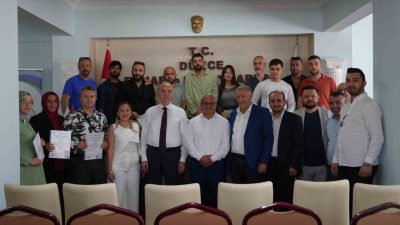 DÜZCE BELEDİYE BAŞKANI DR. FARUK ÖZLÜ, YAPI SANATLARI ESNAF ODASI’NDA