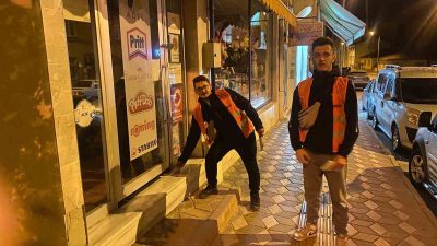 YENİDEN REFAH PARTİSİ İL GENÇLİK KOLLARI ÜYELERİ, GECE VAKTİ KENTTE