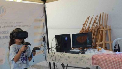 BİLECİK'TE GERÇEKLEŞTİRİLEN 'TÜRKİYE YÜZYILI IŞIĞINDA BİLECİK BİLİM ŞENLİĞİ'NDE ÇOCUKLAR SANAL