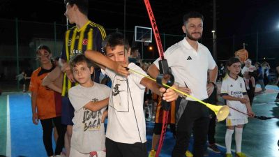 DÜZCE BELEDİYESİ TARAFINDAN BAŞLATILAN 'SPOR MAHALLEMDE' ETKİNLİKLERİ İLE BİNLERCE KİŞİ