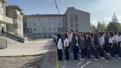 BOLU’DA, 2024-2025 EĞİTİM DÖNEMİNDE İLKOKUL, ORTAOKUL VE LİSELERDE İLK DERS