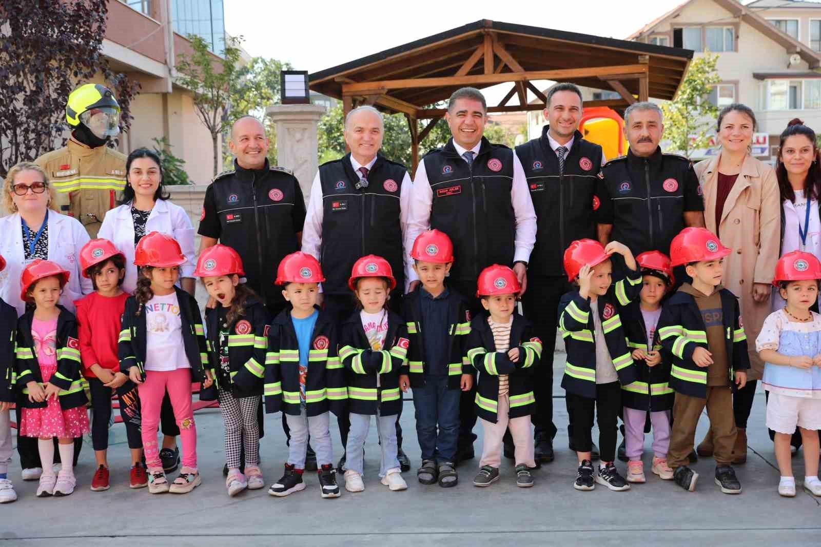 Düzce İtfaiyesi Türkiye’ye örnek olabilecek bir teşkilat