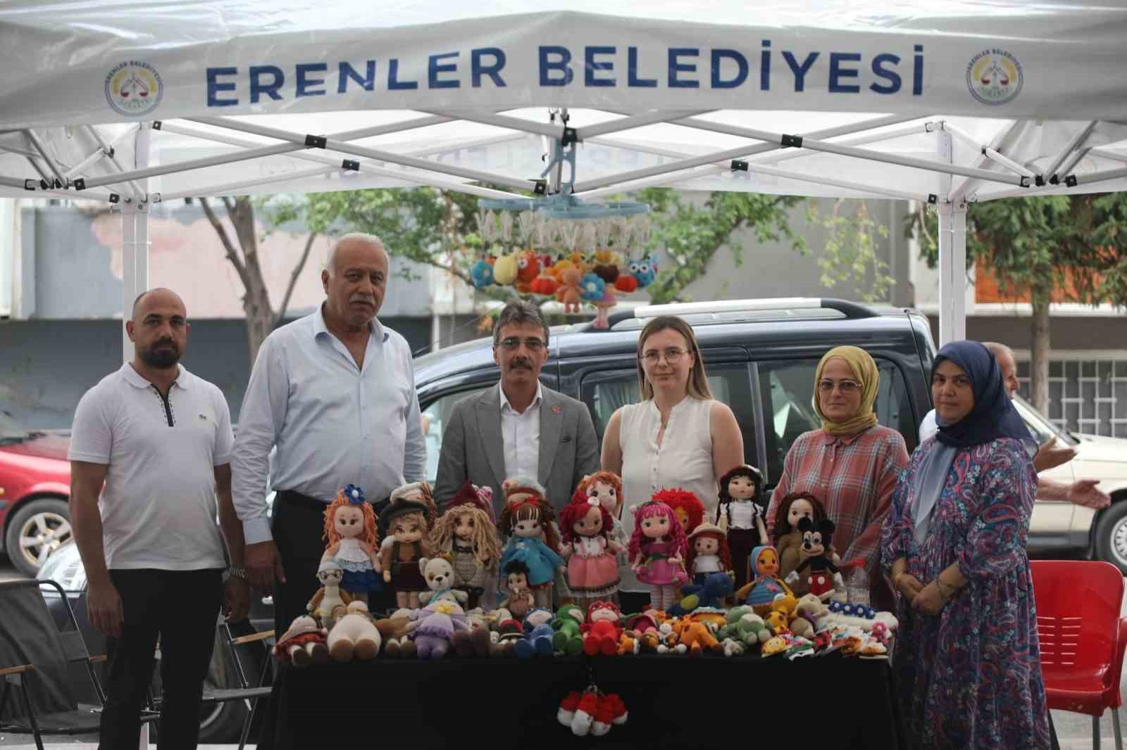 Erenler’de “Hanımeli ve 2. El Pazarı” ilk kez kuruldu