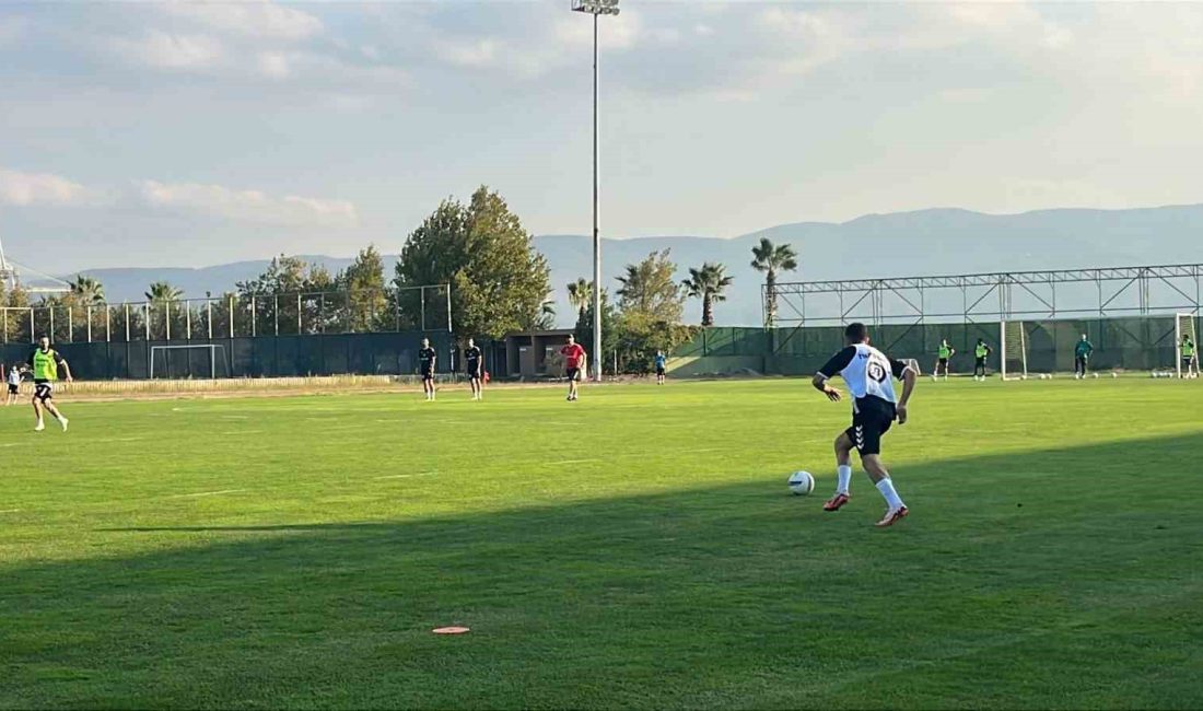 KOCAELİSPOR TEKNİK DİREKTÖRÜ ERTUĞRUL