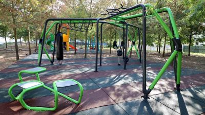 BAŞİSKELE'YE "CALİSTHENİCS PARK" KAZANDIRILDI. İLÇEDE BİR İLK OLMA ÖZELLİĞİ TAŞIYAN