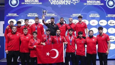 İSPANYA’DA DÜZENLENEN U20 DÜNYA ŞAMPİYONASI'NA KATILAN BÜYÜKŞEHİRLİ SPORCU MUHAMMET ALİ