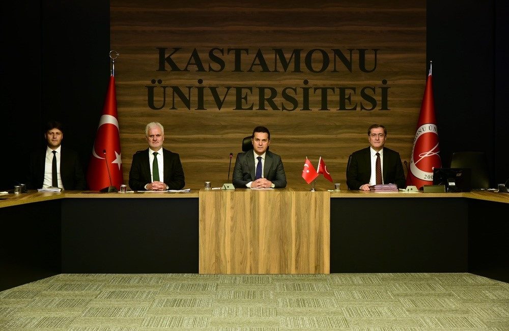 KASTAMONU ÜNİVERSİTESİ’NDE GERÇEKLEŞTİRİLEN SENATO