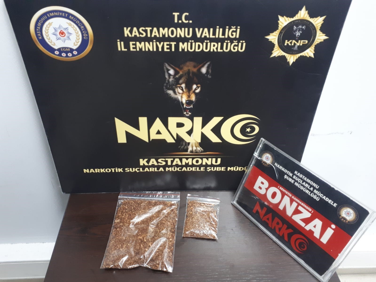KASTAMONU İL EMNİYET MÜDÜRLÜĞÜ EKİPLERİNİN ÇALIŞMASI SONUCU BİR ŞAHSIN ÜZERİNDE