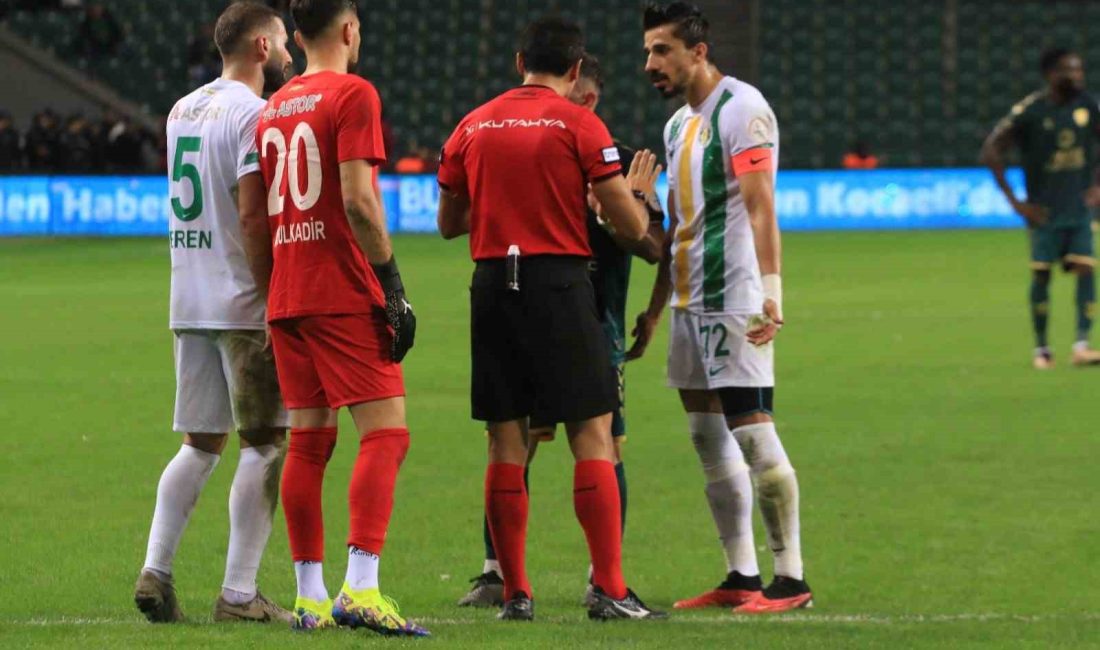 TRENDYOL 1.LİG’DE KOCAELİSPOR İLE ŞANLIURFASPOR ARASINDA OYNANAN KARŞILAŞMANIN DEVRE ARASINDA