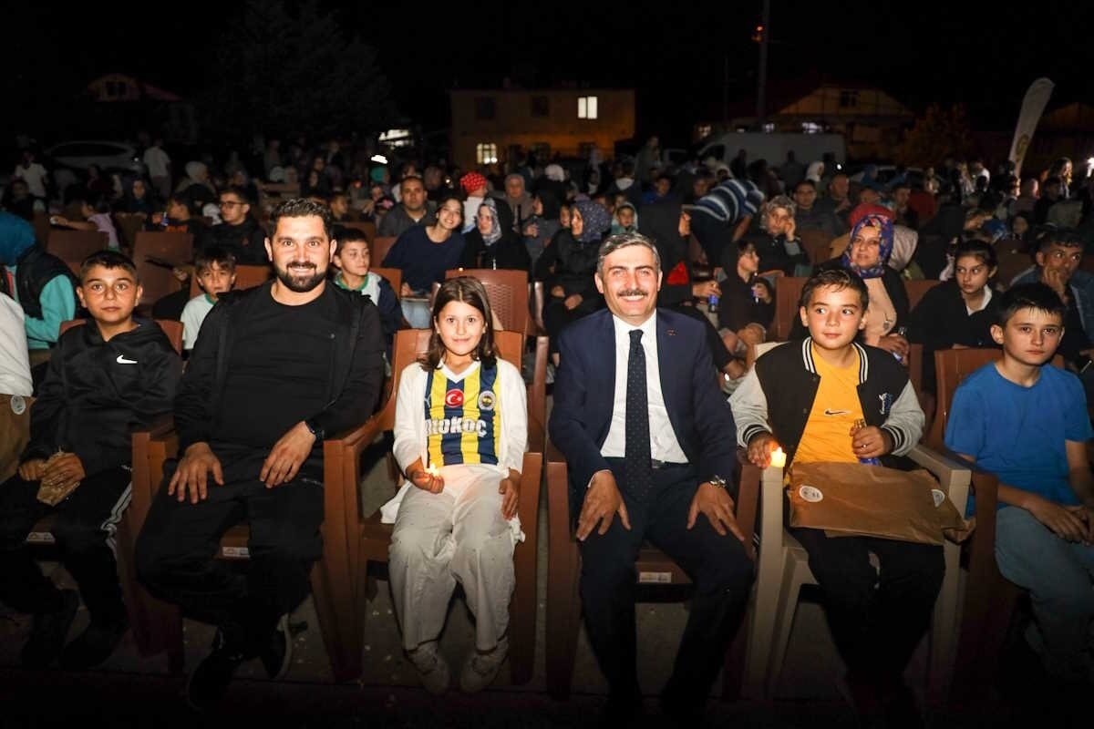 YEŞİLÇAM KLASİĞİ FİLMLER, DÜZCE İL ÖZEL İDARESİ TARAFINDAN AÇIK HAVA