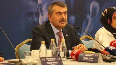 MİLLİ EĞİTİM BAKANI YUSUF TEKİN, ADAPAZARI İLÇESİNDE DÜZENLENEN "TÜRKİYE BULUŞMALARI