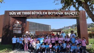 AKÇAKOCA GÖNÜL YAVUZ İLKOKULU ÖĞRENCİLERİ DÜZCE ÜNİVERSİTESİ BOTANİK BAHÇESİ’Nİ GEZDİ,