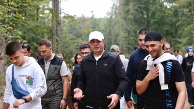 DÜZCE VALİSİ SELÇUK ASLAN, 6 KİLOMETRELİK KORUGÖL TABİAT PARKINDA ŞEHRE