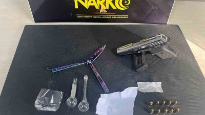 DÜZCE'DE POLİS EKİPLERİNİN UYUŞTURUCU İLE MÜCADELE ÇERÇEVESİNDE SOKAK SATICILARINA YÖNELİK