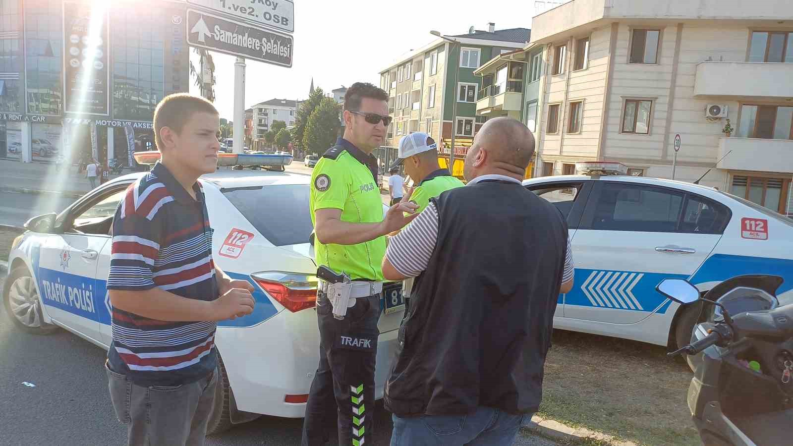 Yolcuya kask takmadı: “Ben alo dediğim zaman 10 tane kask gelir”